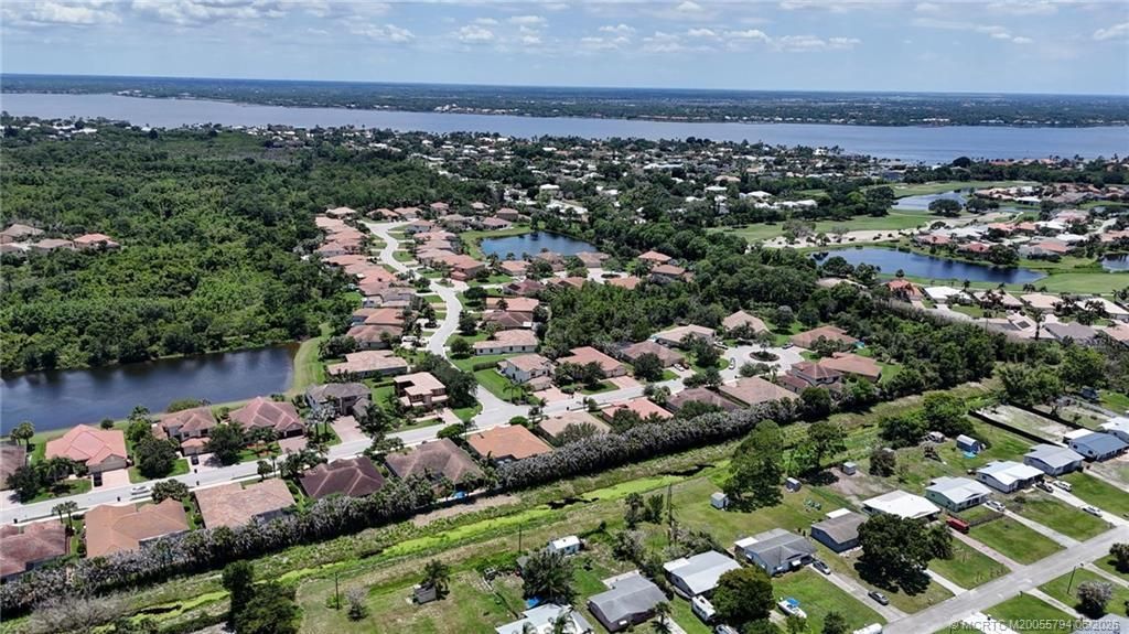 2276 NW Diamond Creek Way, Jensen Beach, FL 34957 Photo