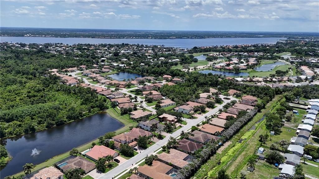 2276 NW Diamond Creek Way, Jensen Beach, FL 34957 Photo