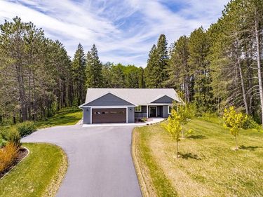 4005 Getchell Road, Hermantown, MN 55811