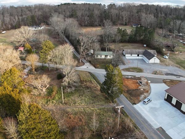 1585 E Reed Road , La Fayette, GA 30728