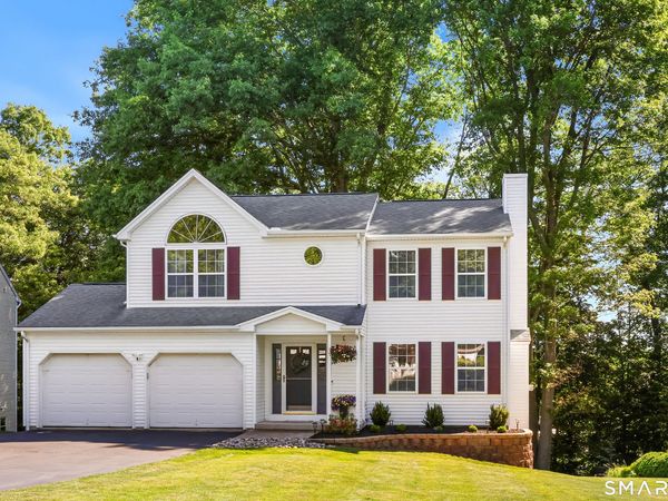 163 Dora, Middletown, CT 06457