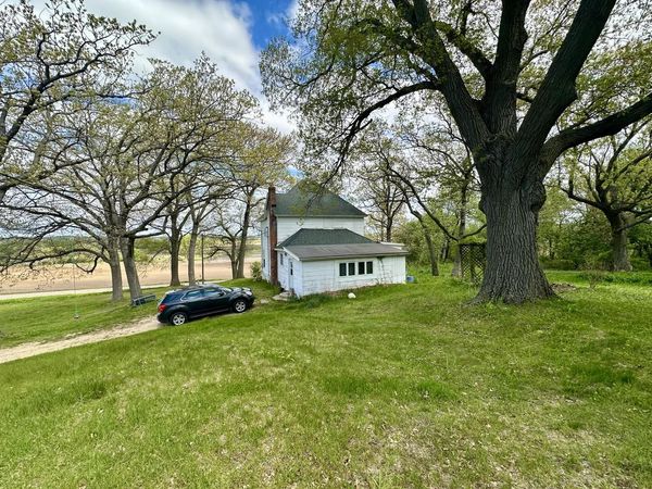 202 Tipperary ROAD, Brooklyn, WI 53521