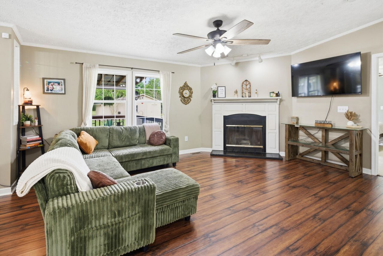 355 Trinity Church Road Photo 13