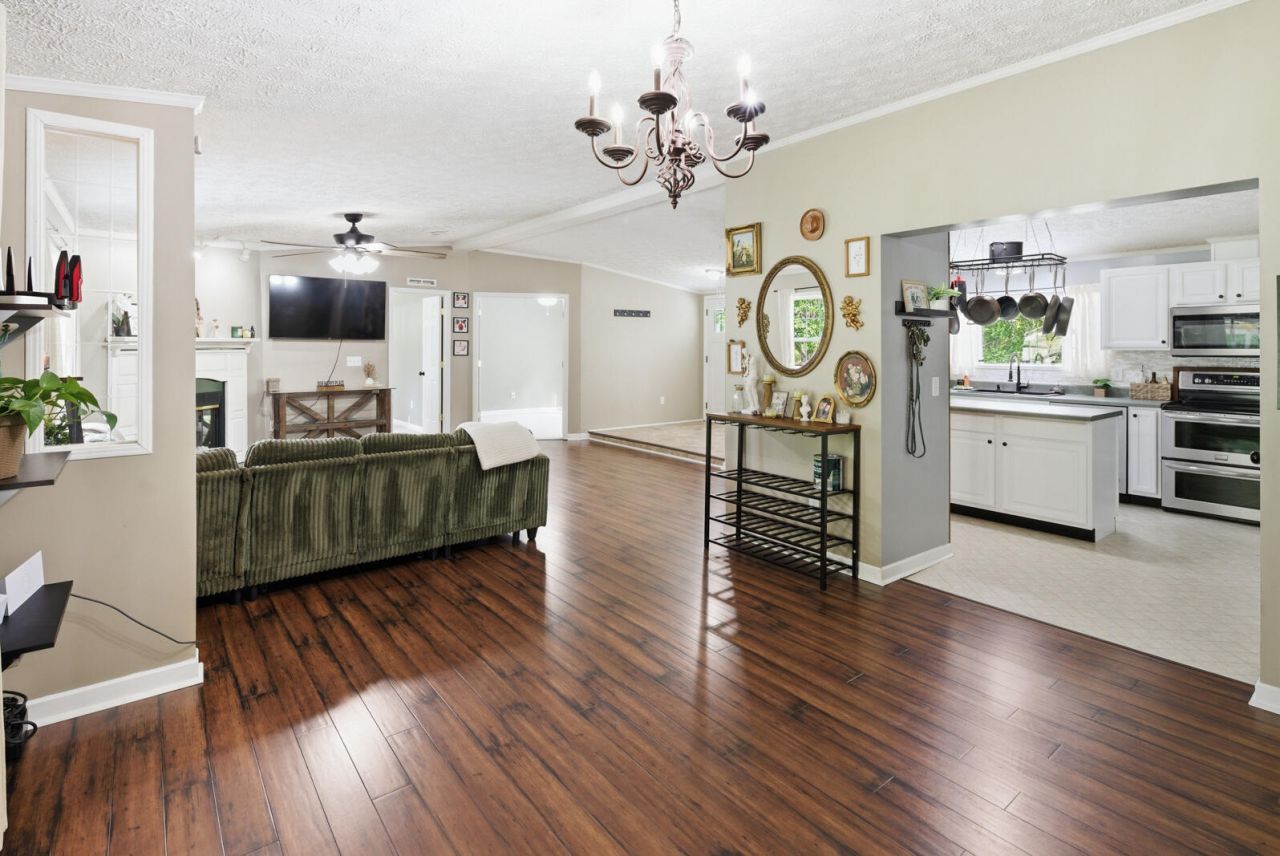 355 Trinity Church Road Photo 17