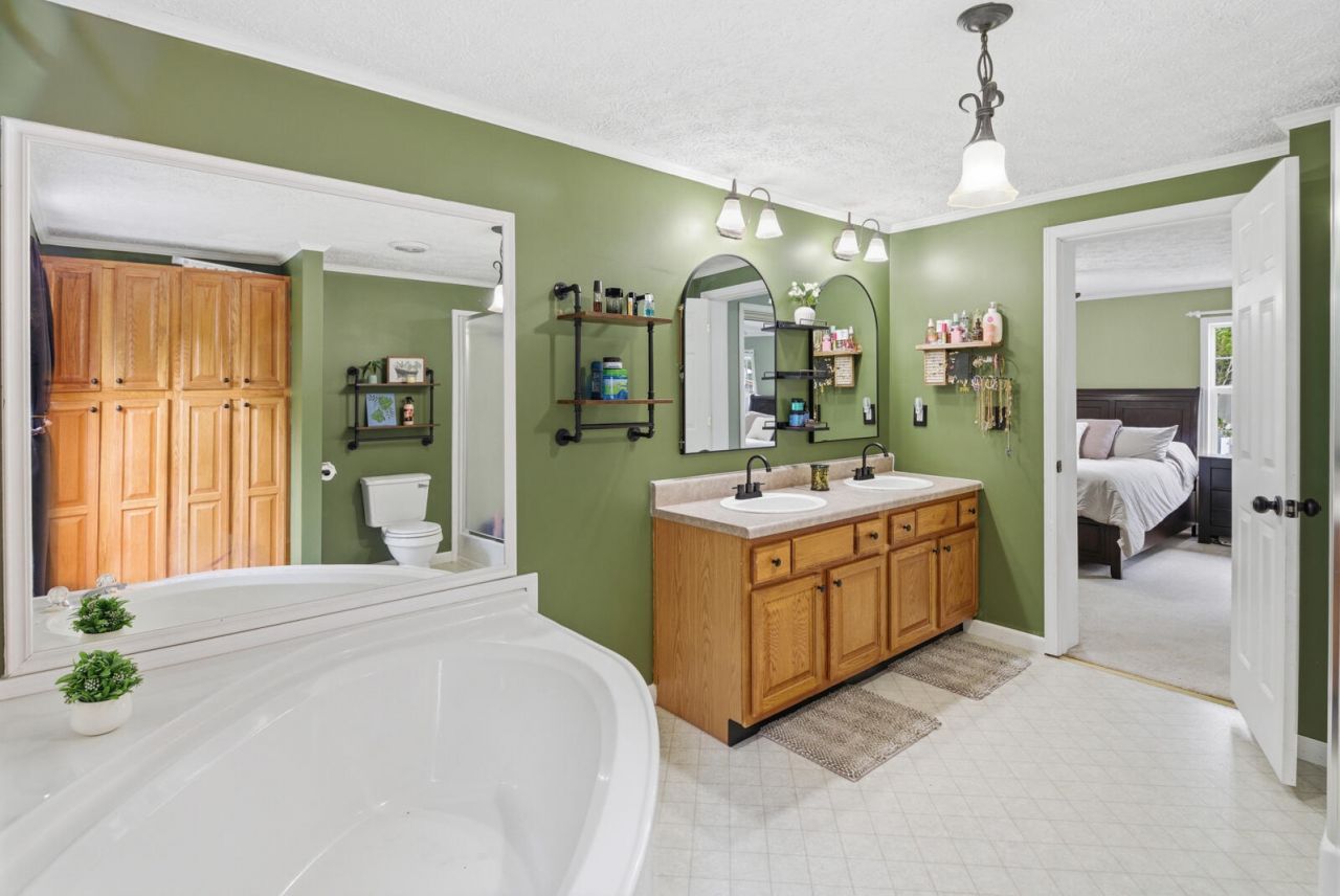 355 Trinity Church Road Photo 31