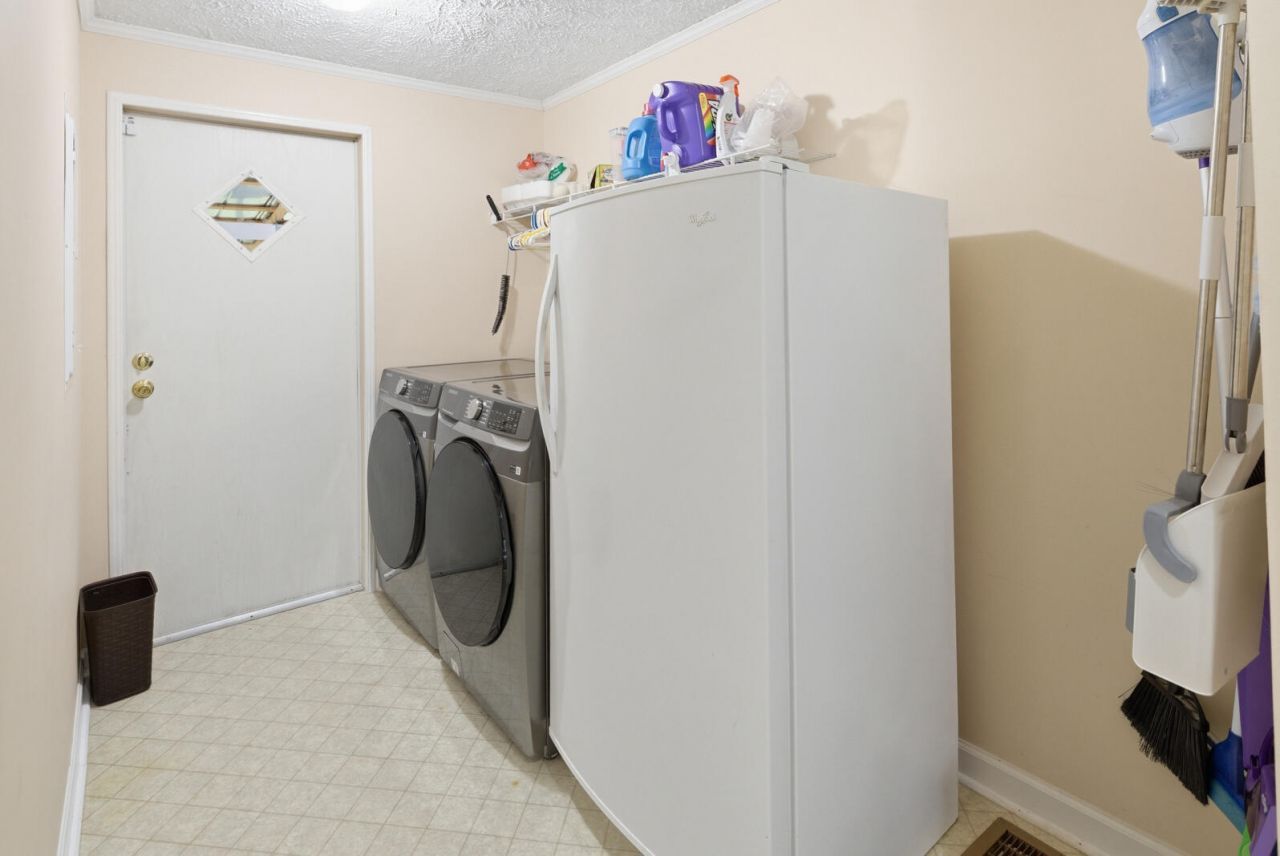 355 Trinity Church Road Photo 41