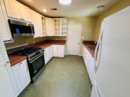 2261 Knight Way, Sacramento, CA 95822 Photo