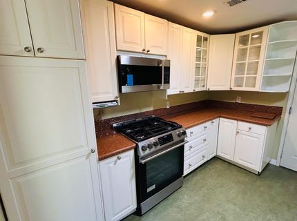 2261 Knight Way, Sacramento, CA 95822 Photo