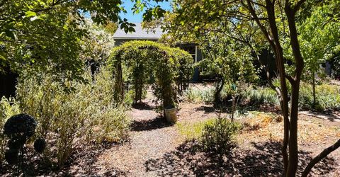 2261 Knight Way, Sacramento, CA 95822 Photo