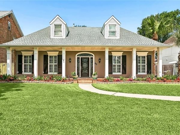 45 CHATEAU TRIANON Drive, Kenner, LA 70065