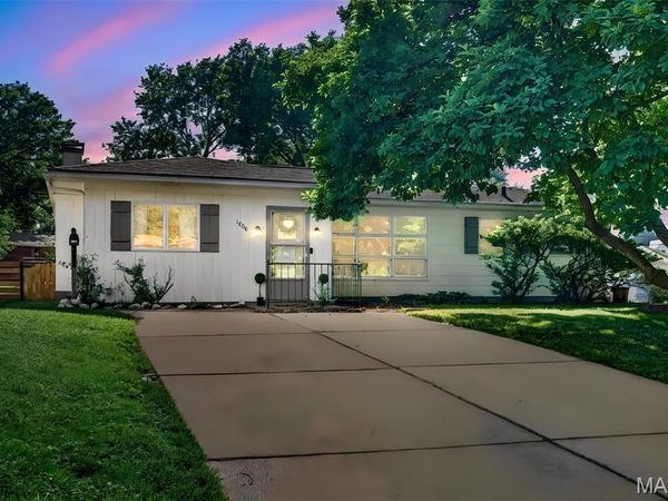 1480 Mundy Drive, Florissant, MO 63031