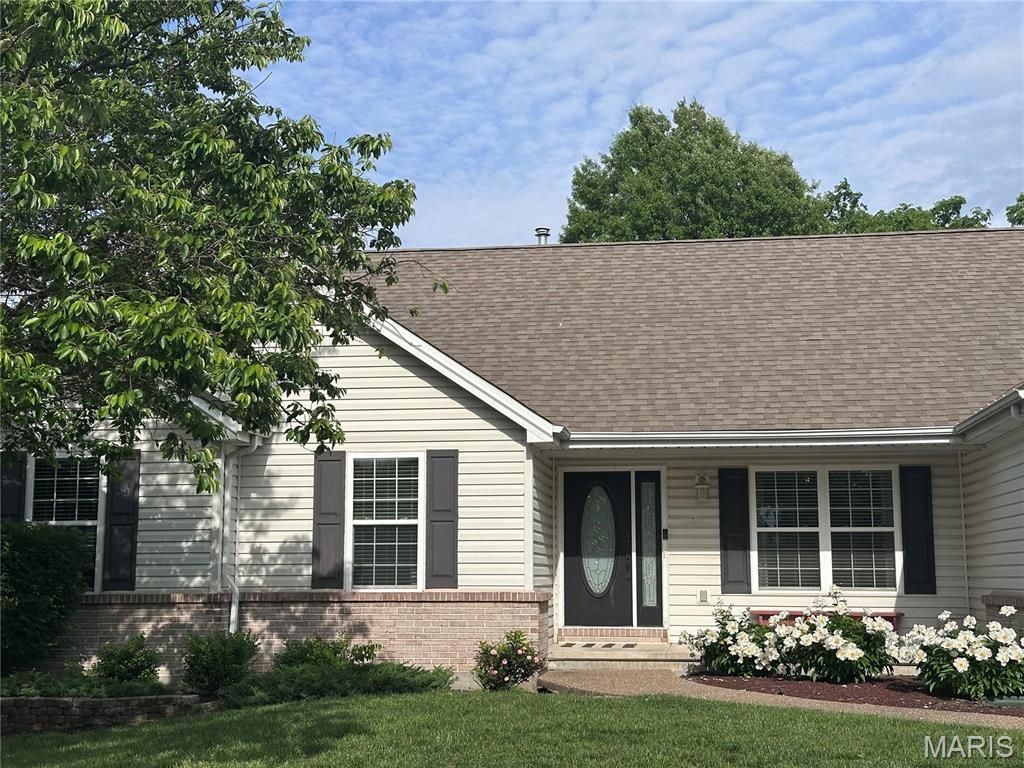1156 Ivy Point Drive, O Fallon, MO 63366 Main Photo