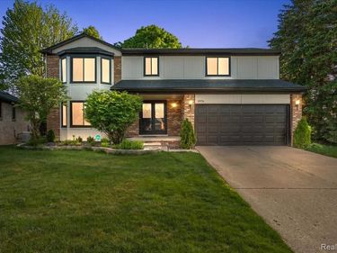 48156 Virginia Court , Macomb Twp, MI 48044