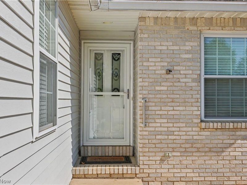 910 Greenfield Drive, Mansfield, OH 44904 Photo 2