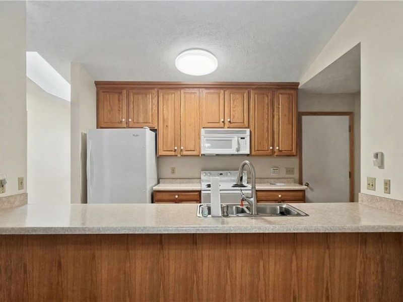 910 Greenfield Drive, Mansfield, OH 44904 Photo 7
