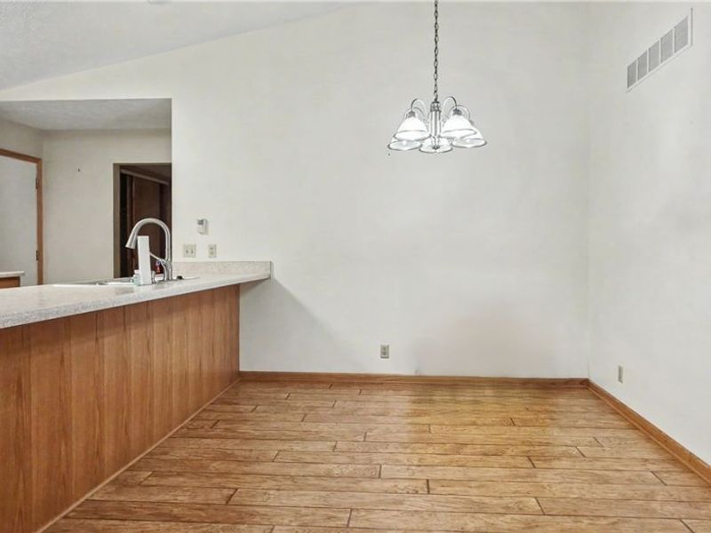 910 Greenfield Drive, Mansfield, OH 44904 Photo 8