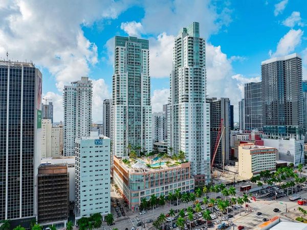 253 NE 2nd Street, Unit 3208, Miami, FL 33132