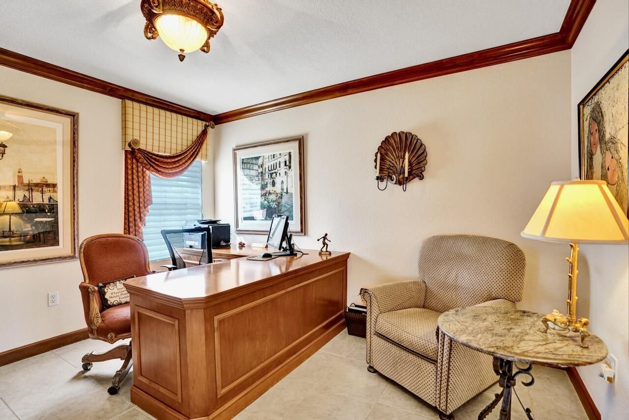 12434 Crystal Pointe Drive, Unit 202, Boynton Beach, FL 33437 Photo
