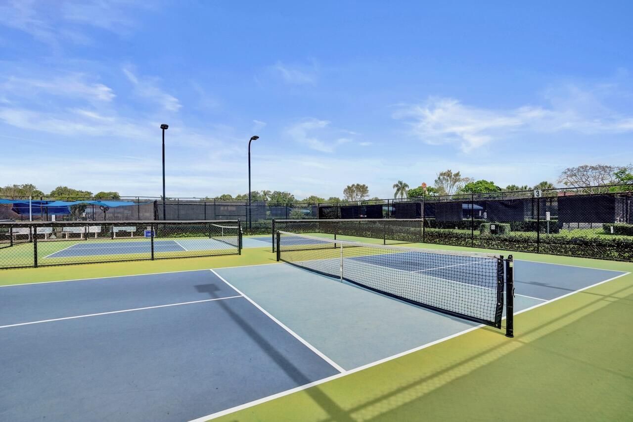 12434 Crystal Pointe Drive, Unit 202, Boynton Beach, FL 33437 Photo