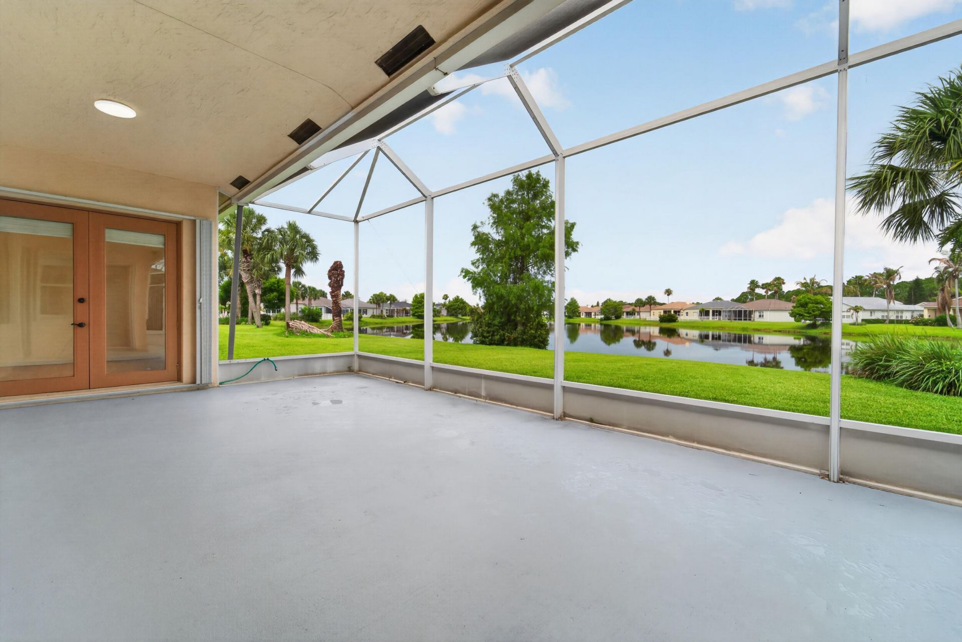 512 SW Lake Manatee Way, Port Saint Lucie, FL 34986 Photo