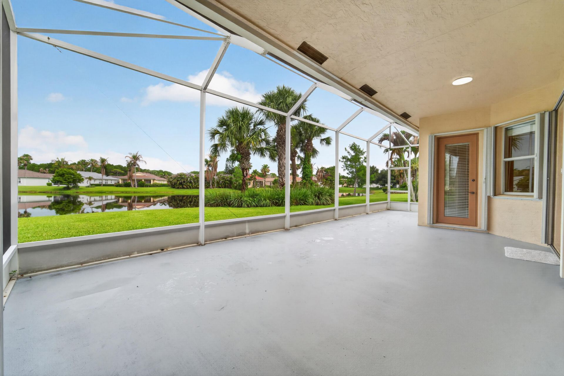 512 SW Lake Manatee Way, Port Saint Lucie, FL 34986 Photo