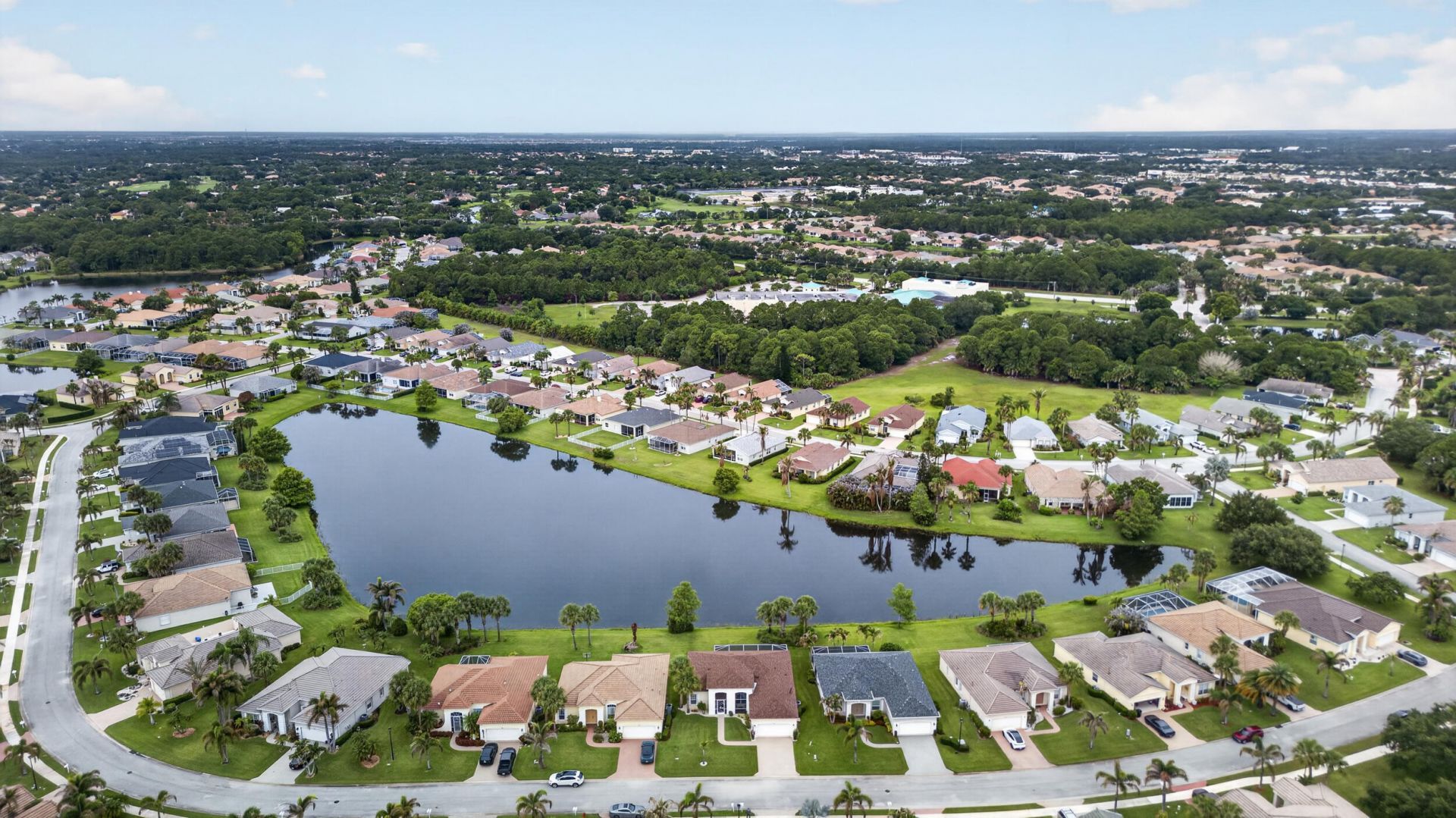 512 SW Lake Manatee Way, Port Saint Lucie, FL 34986 Photo