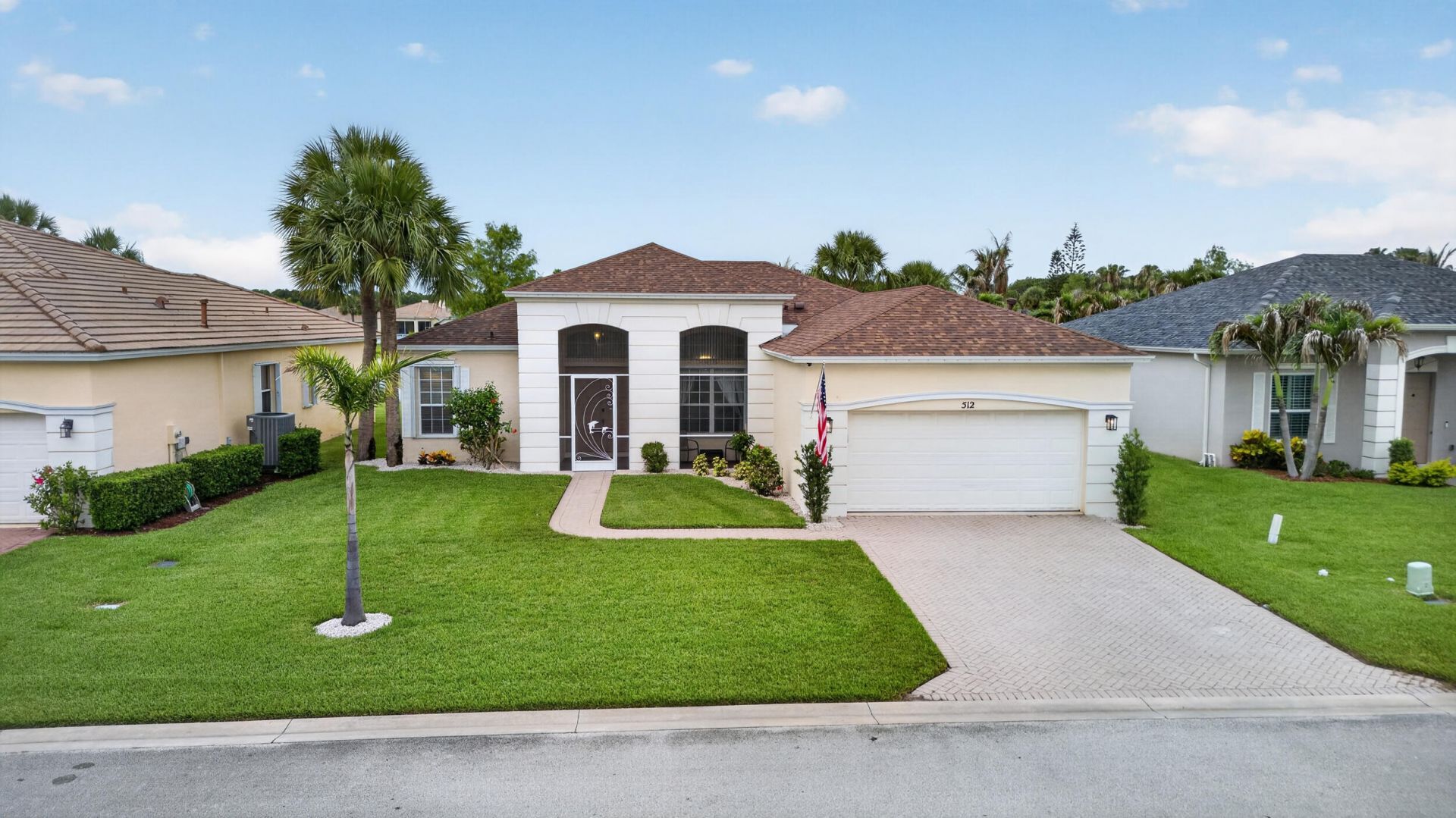 512 SW Lake Manatee Way, Port Saint Lucie, FL 34986 Photo