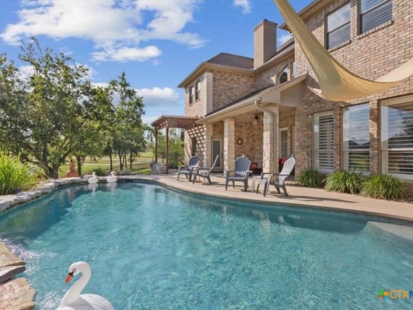 2726 Winners Circle, Salado, TX 76571