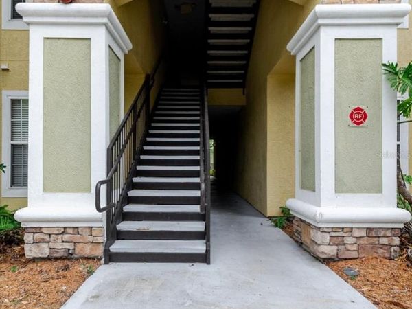 10019 COURTNEY PALMS BOULEVARD , Unit 101, TAMPA, FL 33619