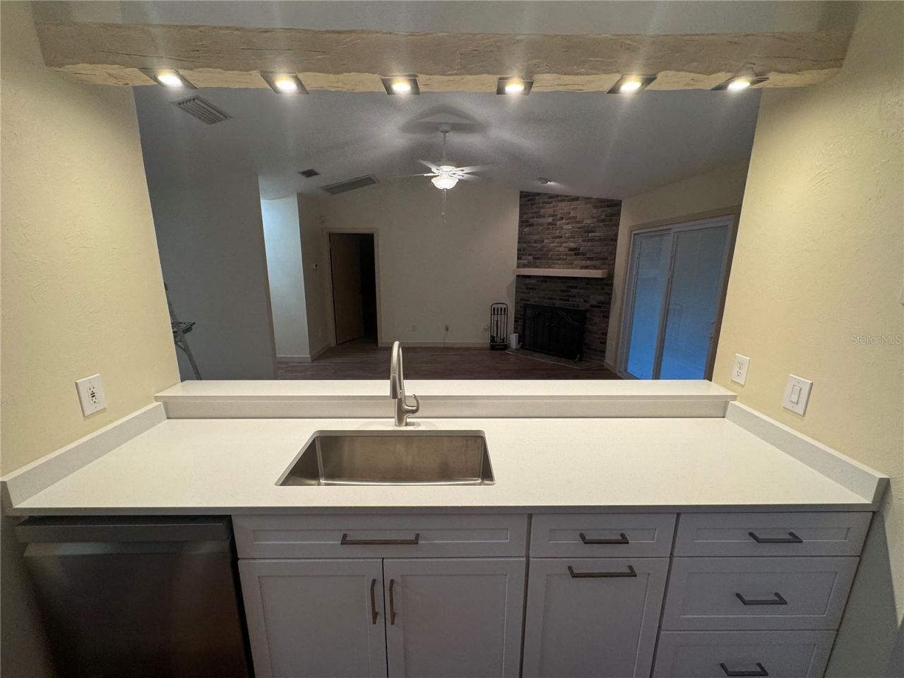 6118 NW 43rd Avenue, Gainesville, FL 32606 Photo