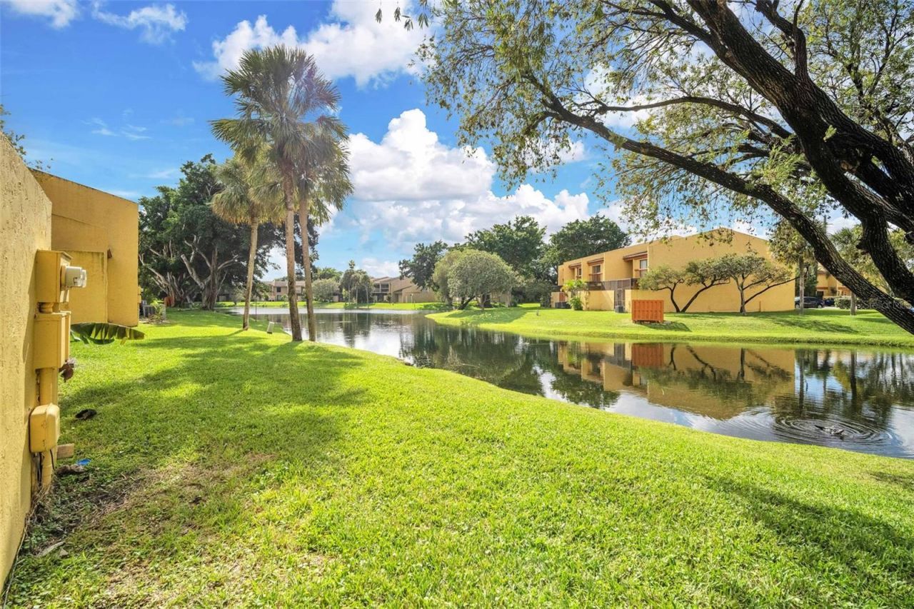 1610 NW 93rd Avenue , Unit 303, Hollywood, FL 33024 Photo