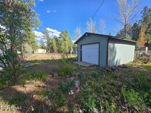 17150 S POCO Place, Unit 158, Munds Park, AZ 86017