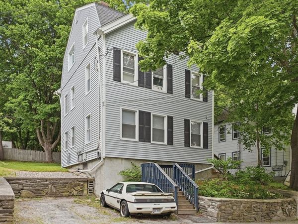 10 Oswald St, Unit 1, Worcester, MA 01607