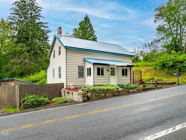 843 New York 43, Stephentown, NY 12168