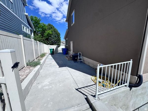 4729 W MIDDLEBORO RD , Herriman, UT 84096