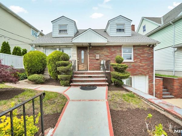 161 Plauderville Avenue, GARFIELD, NJ 07026