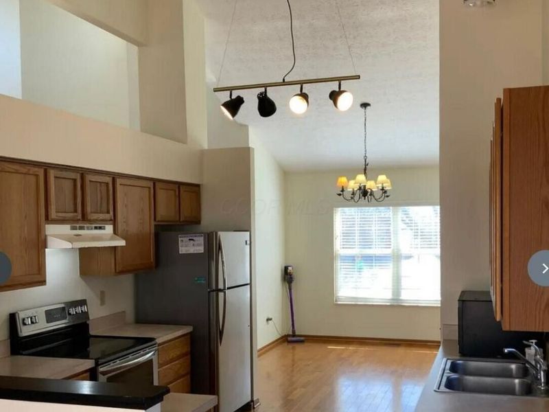 5476 Mirage Drive , Hilliard, OH 43026 Photo 7