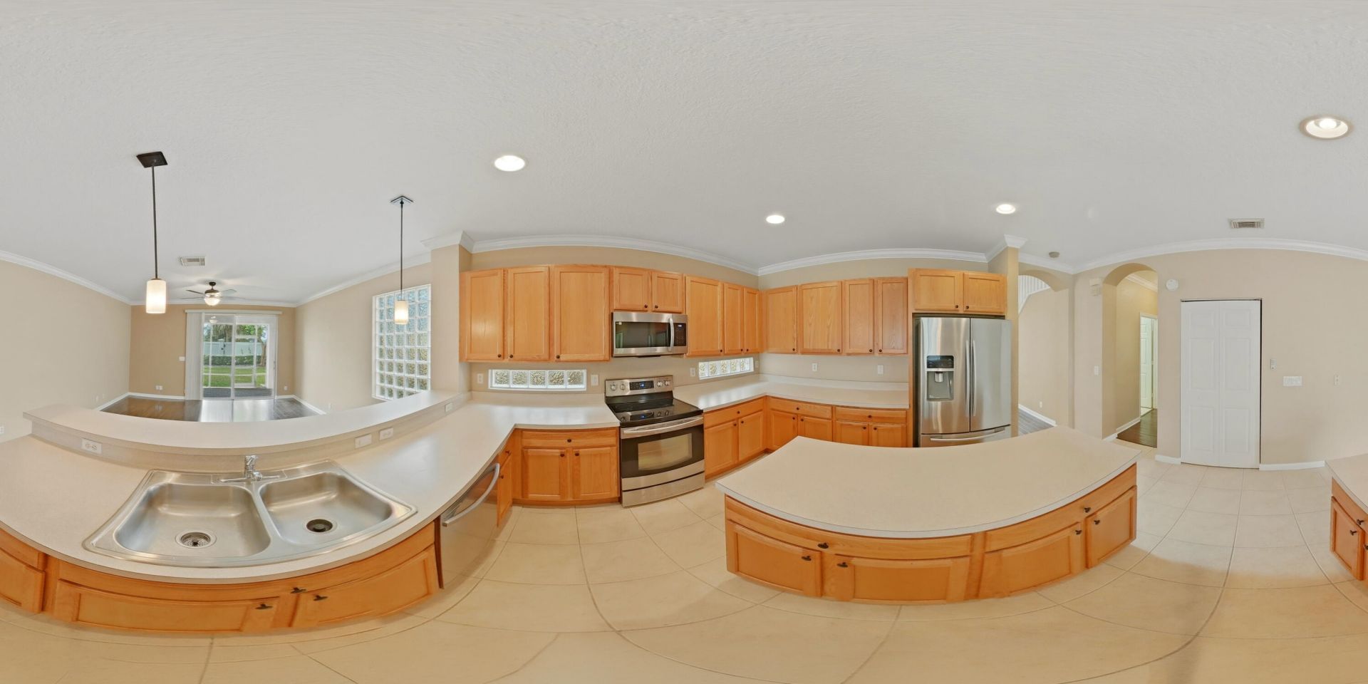 421 Gazetta Way, West Palm Beach, FL 33413 Photo