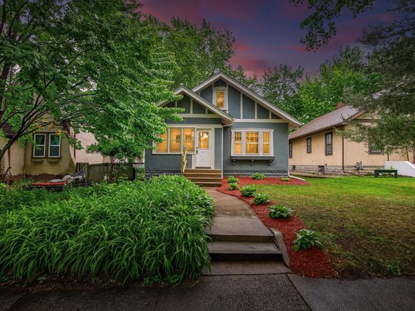 3726 Thomas Avenue N, Minneapolis, MN 55412