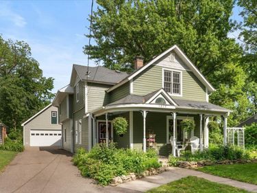 1215 4th Avenue S, Stillwater, MN 55082