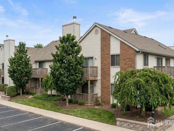 4707 Ravens Crest Drive, Plainsboro, NJ 08536