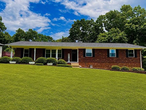 4818 Hillsdale Circle, Chattanooga, TN 37416