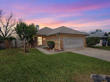 217 N Bugle Drive, Fort Worth, TX 76108