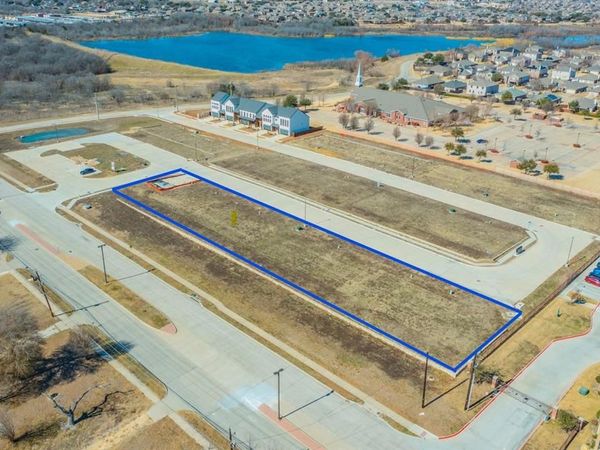 1421 Starship Drive S, Wylie, TX 75098