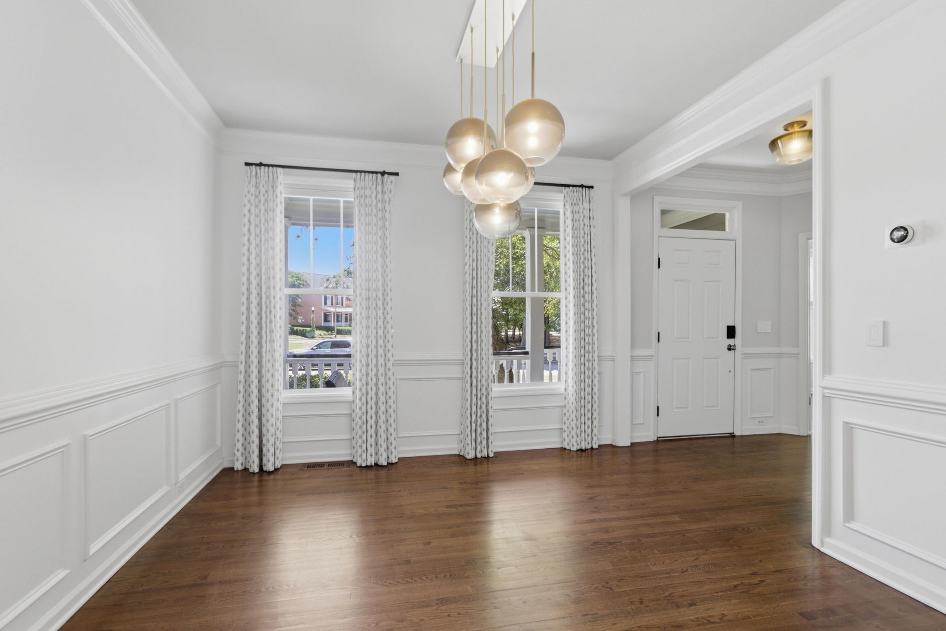 1061 Barfield Street Photo 10