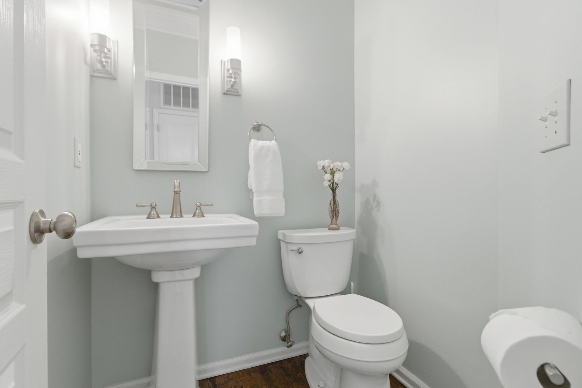 1061 Barfield Street Photo 18