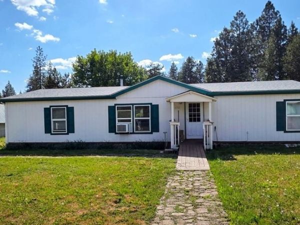 4332 Airport Way, Springdale, WA 99173