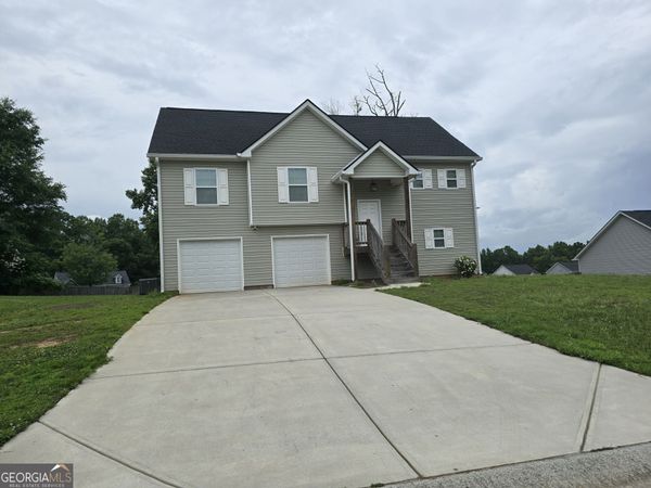 132 Grizzly Trail, Carrollton, GA 30117