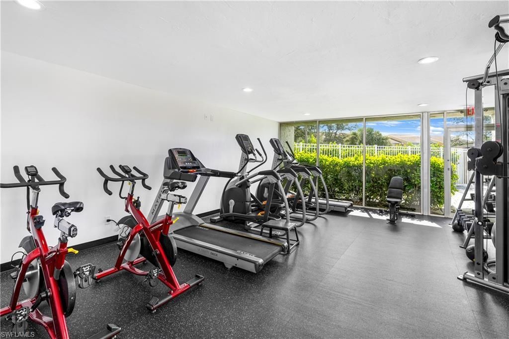 116 Santa Clara Dr, Unit 12, Naples, FL 34104 Photo