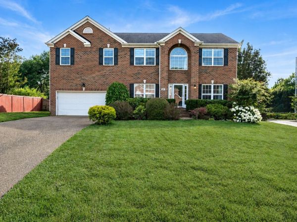 805 Wickshire Dr, Brentwood, TN 37027